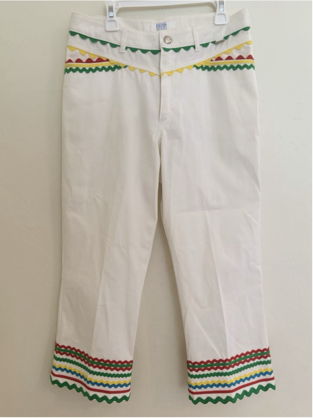 Vtg Escada Sport Capris White Colorful Ric Rac Trim 90s Designer Women’s IT 36